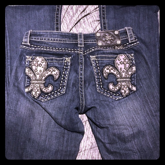 SOLD - Picture 1 of 3